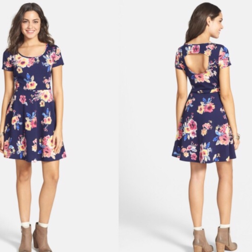 🌺🌸Floral Dress🌸🌺